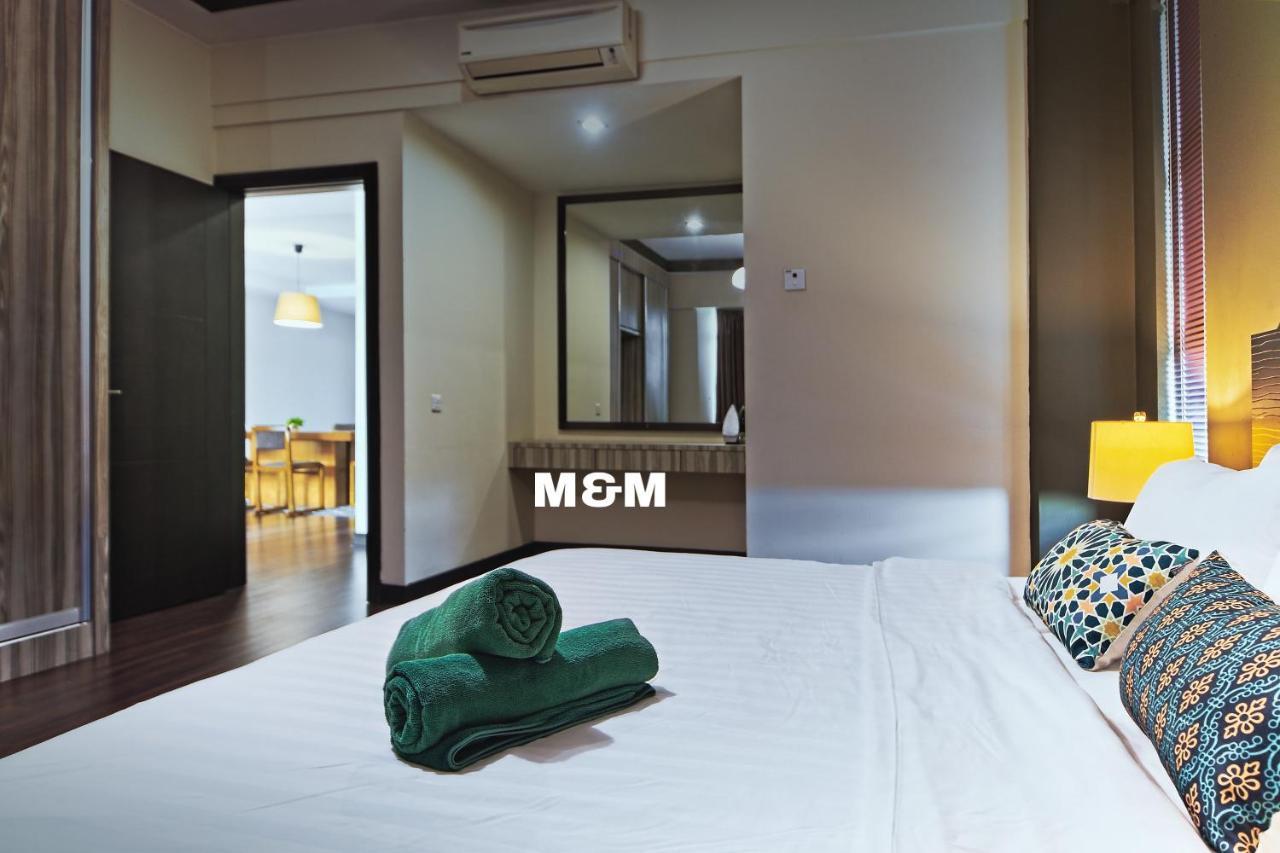 Aa Residen Luxury Condo Homestay 18Mins Walk Tanjung Aru Beach & Golf Course, Not Beach Side Resort Kota Kinabalu Exteriör bild