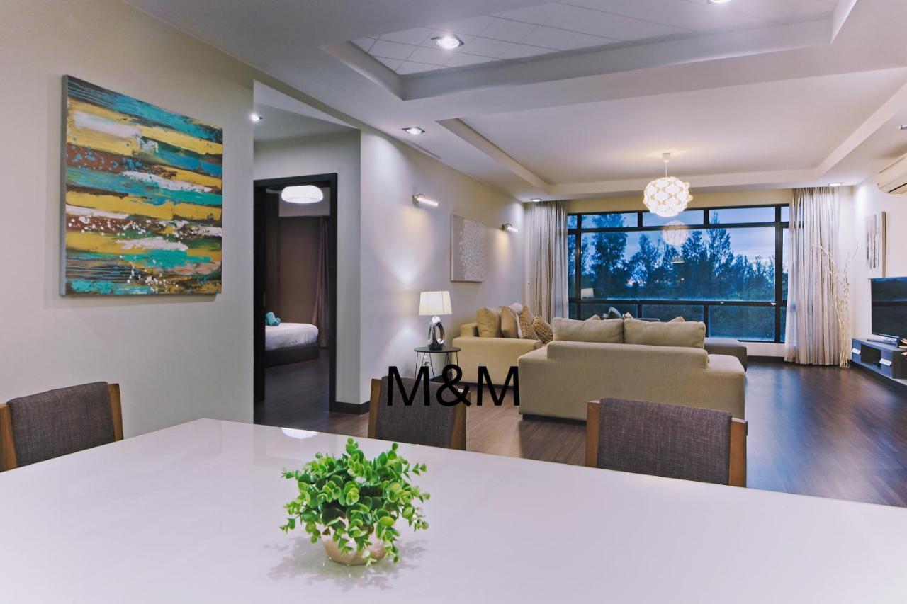 Aa Residen Luxury Condo Homestay 18Mins Walk Tanjung Aru Beach & Golf Course, Not Beach Side Resort Kota Kinabalu Exteriör bild