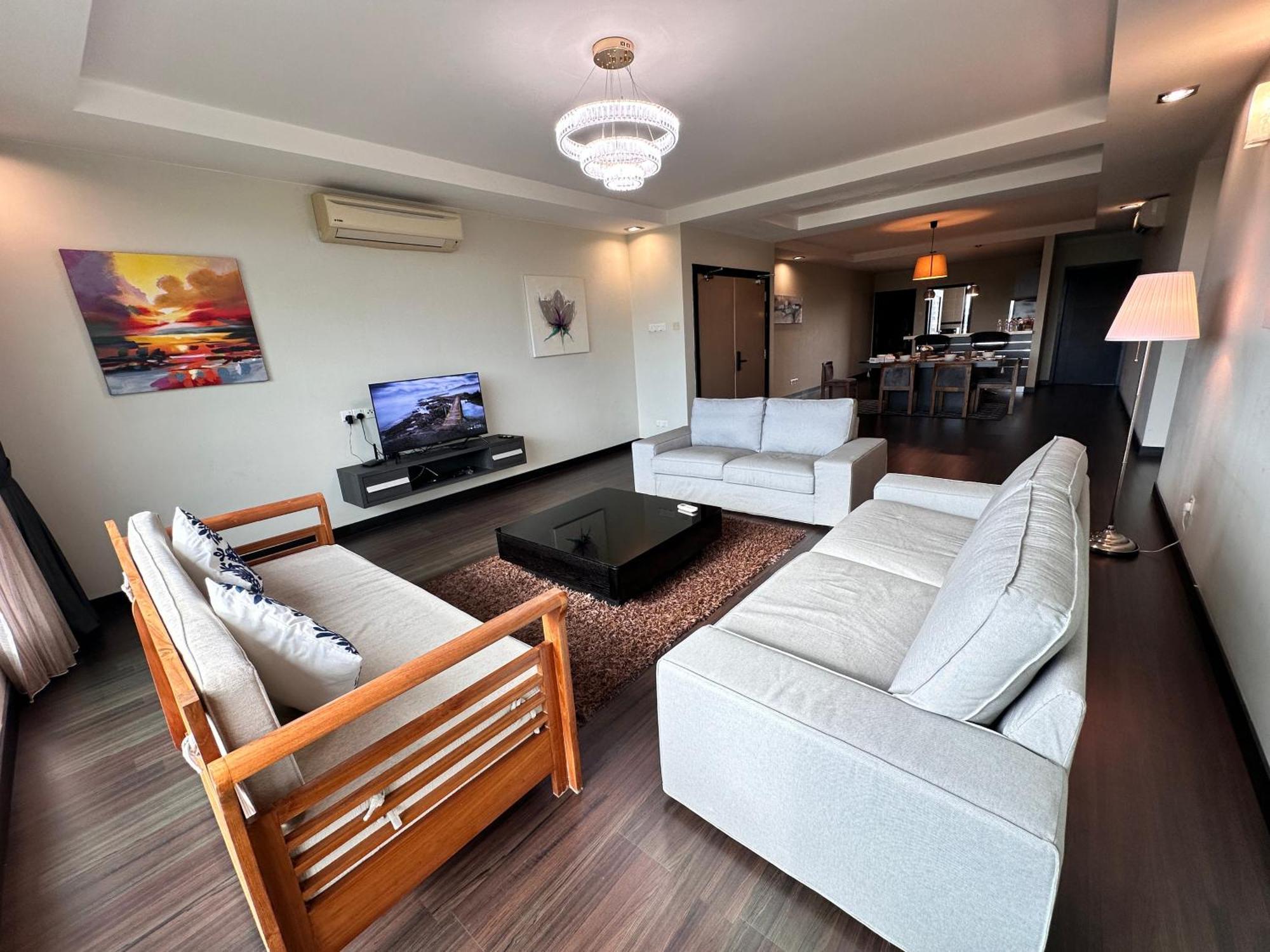 Aa Residen Luxury Condo Homestay 18Mins Walk Tanjung Aru Beach & Golf Course, Not Beach Side Resort Kota Kinabalu Exteriör bild